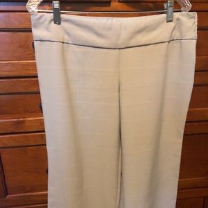 Mid-length dress pants, Size 13